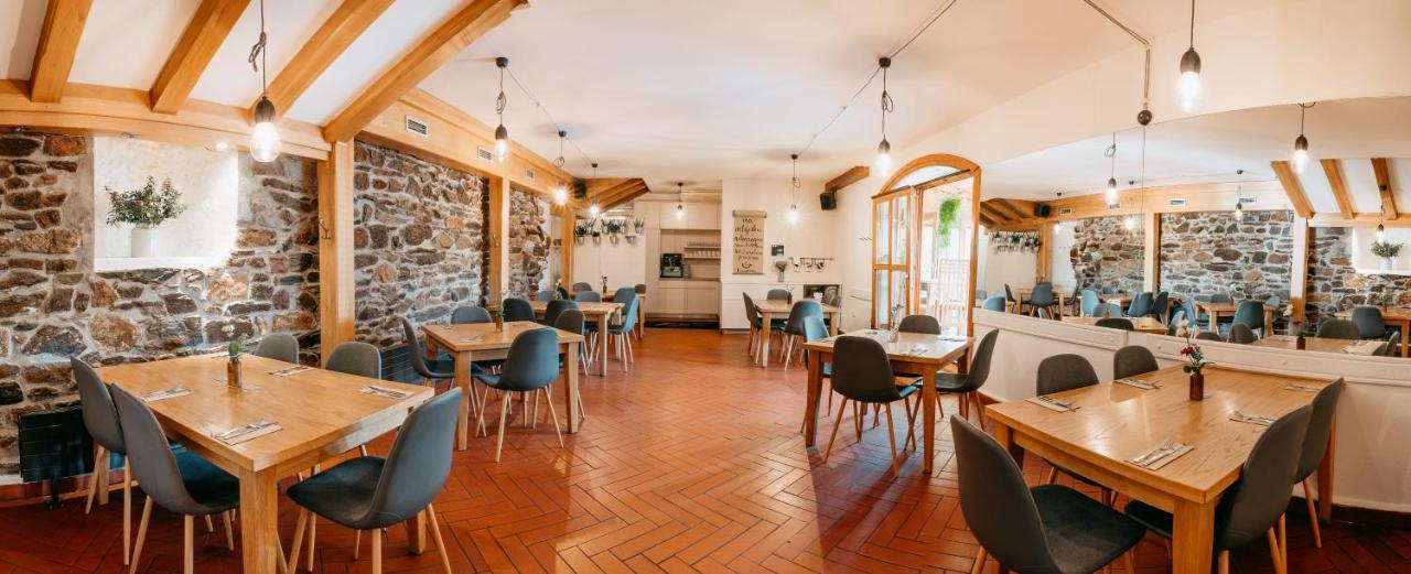 צ'סקה בודיוביצה Hotel Klika מראה חיצוני תמונה